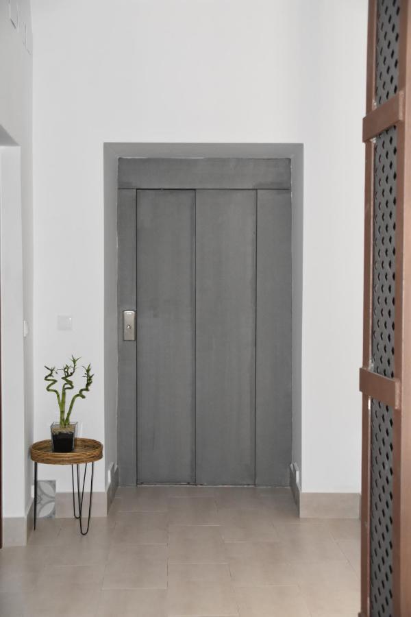 Apartamentos Turisticos Mamelon Херес-де-ла-Фронтера Екстер'єр фото