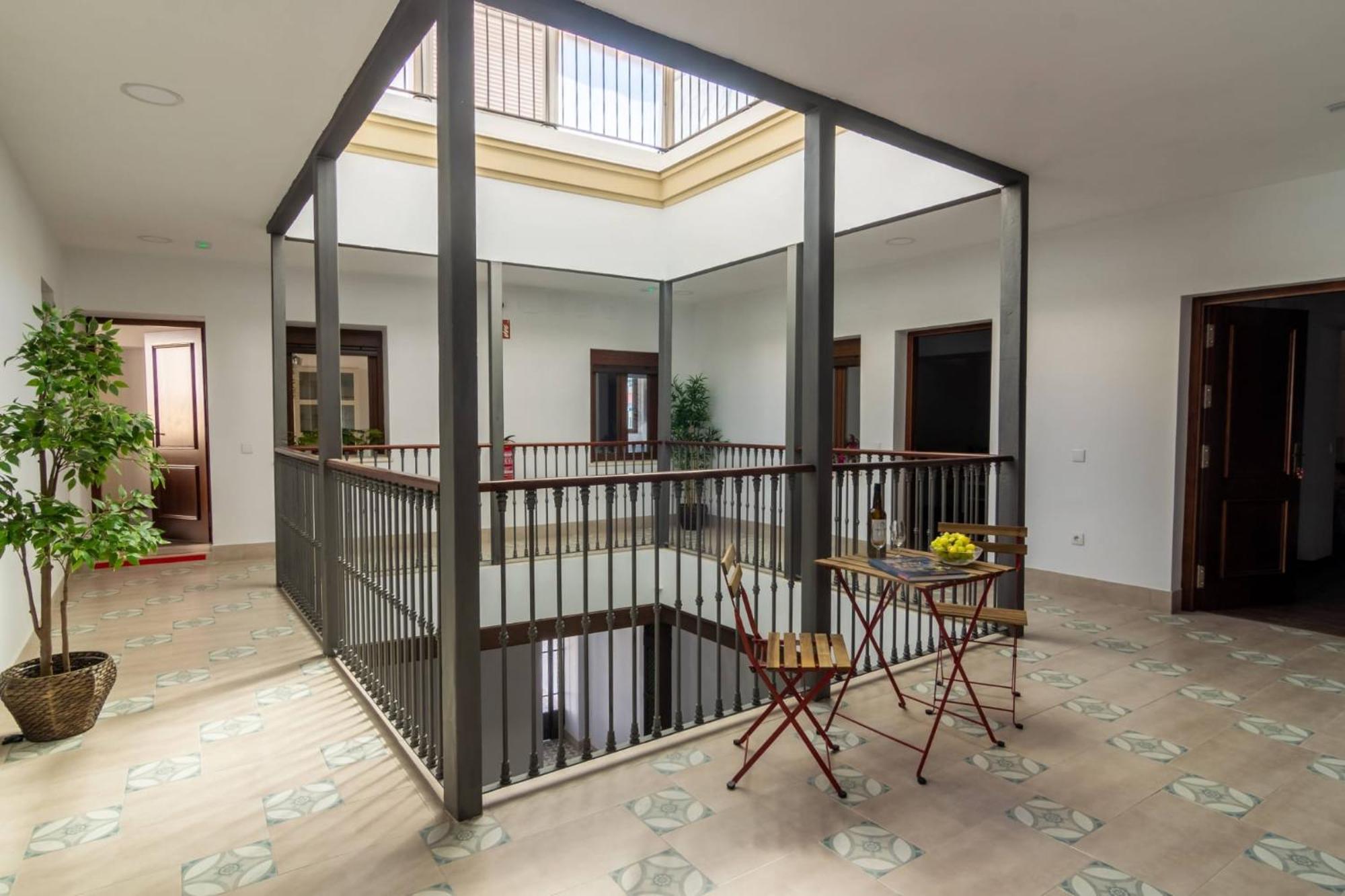 Apartamentos Turisticos Mamelon Херес-де-ла-Фронтера Екстер'єр фото