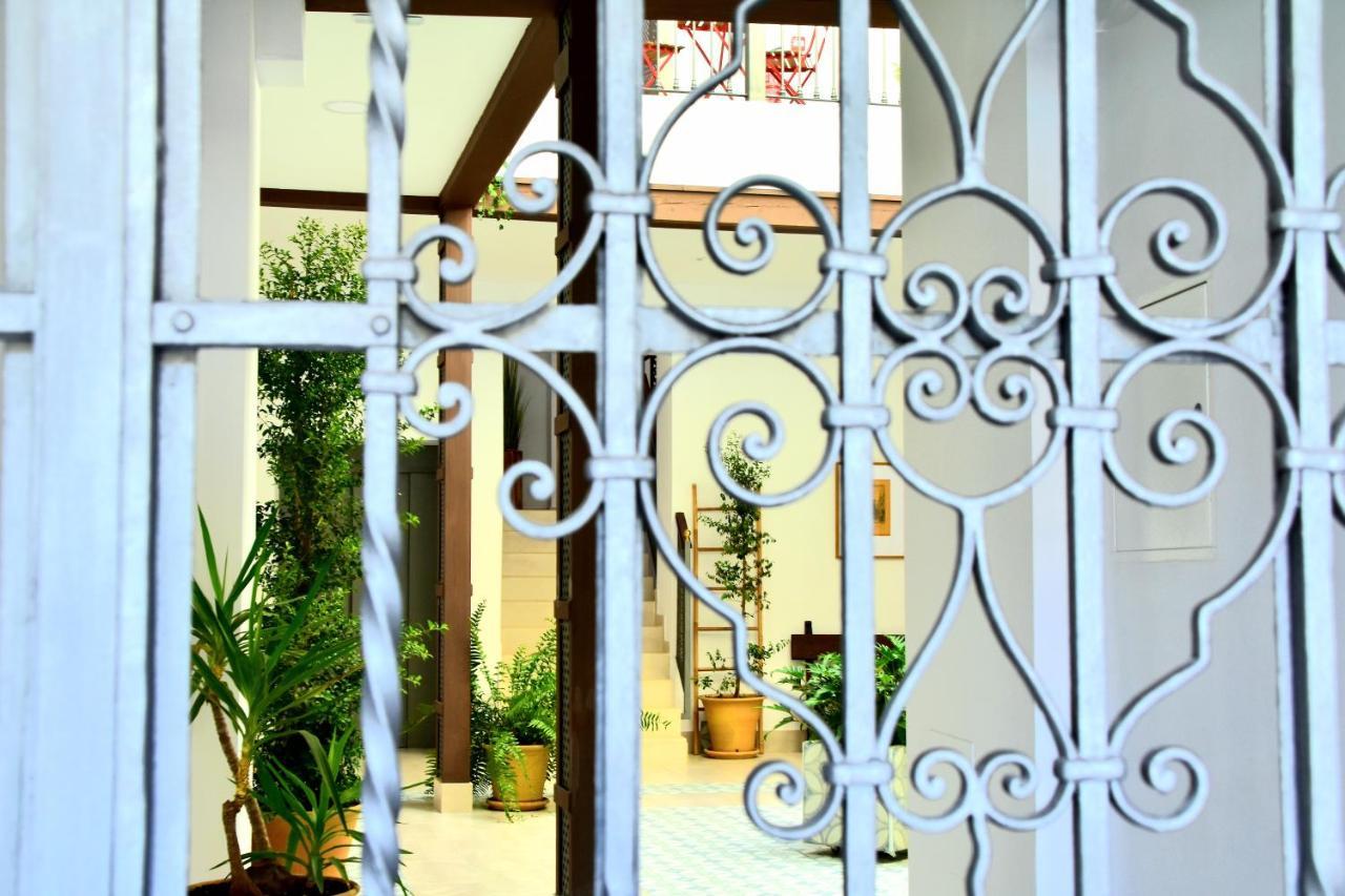 Apartamentos Turisticos Mamelon Херес-де-ла-Фронтера Екстер'єр фото