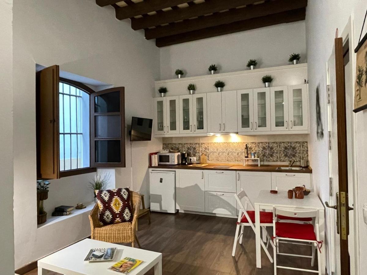 Apartamentos Turisticos Mamelon Херес-де-ла-Фронтера Екстер'єр фото