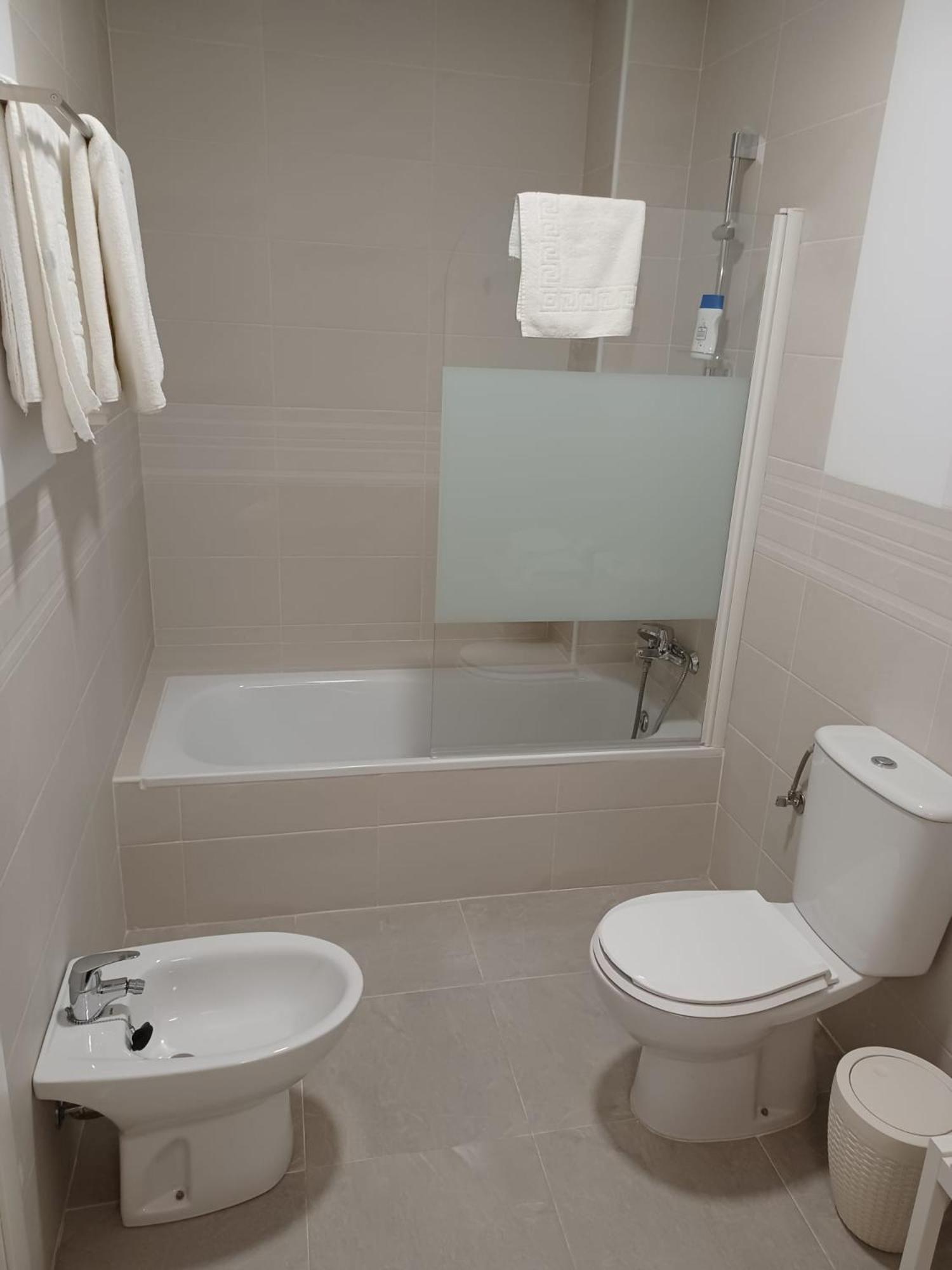 Apartamentos Turisticos Mamelon Херес-де-ла-Фронтера Номер фото